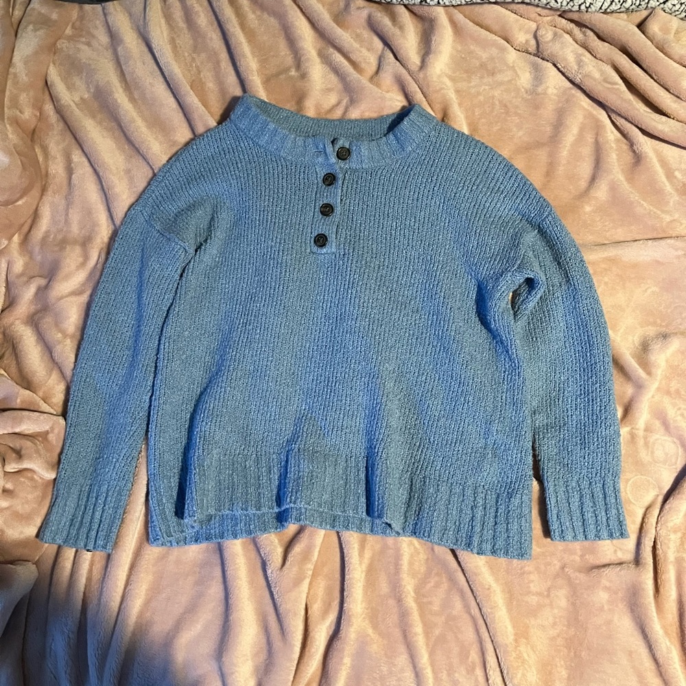 AMERICAN EAGLE JEGGING FIT SWEATER